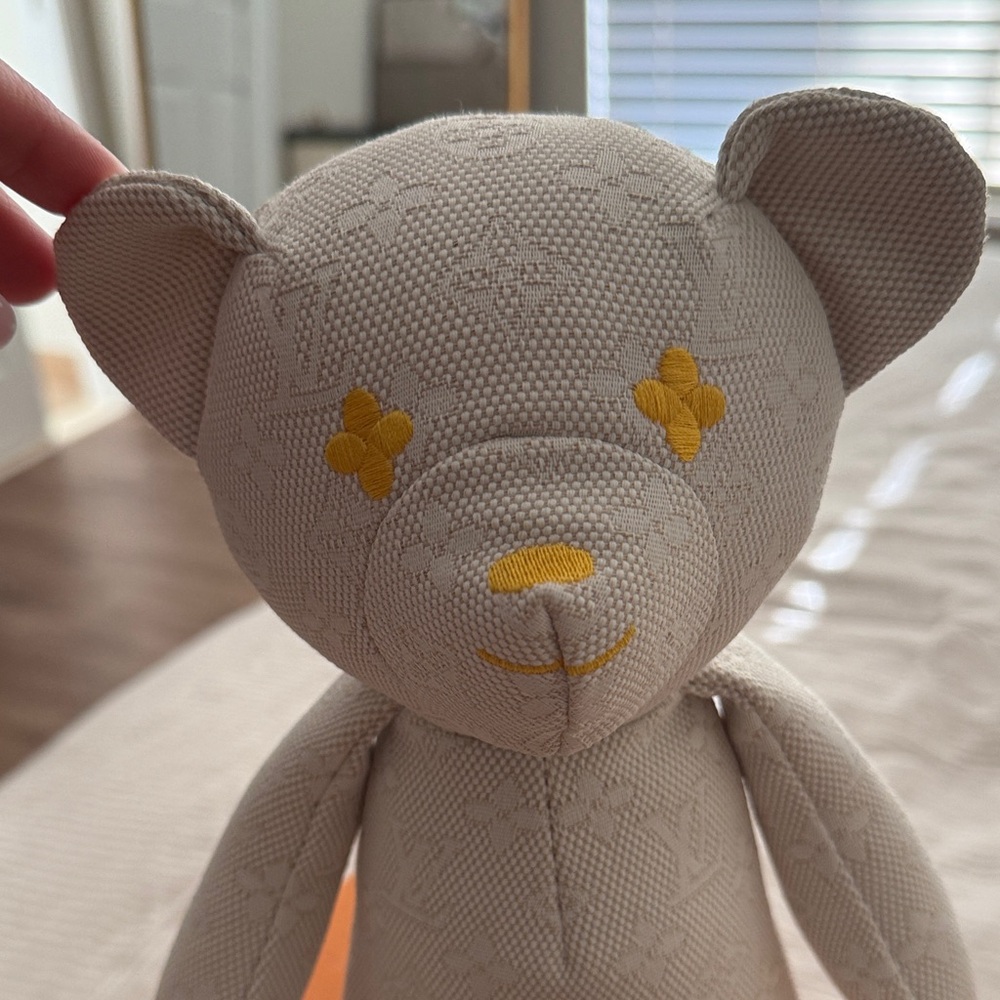 Louis Vuitton Louis Teddy Bear - Picture 4 of 10